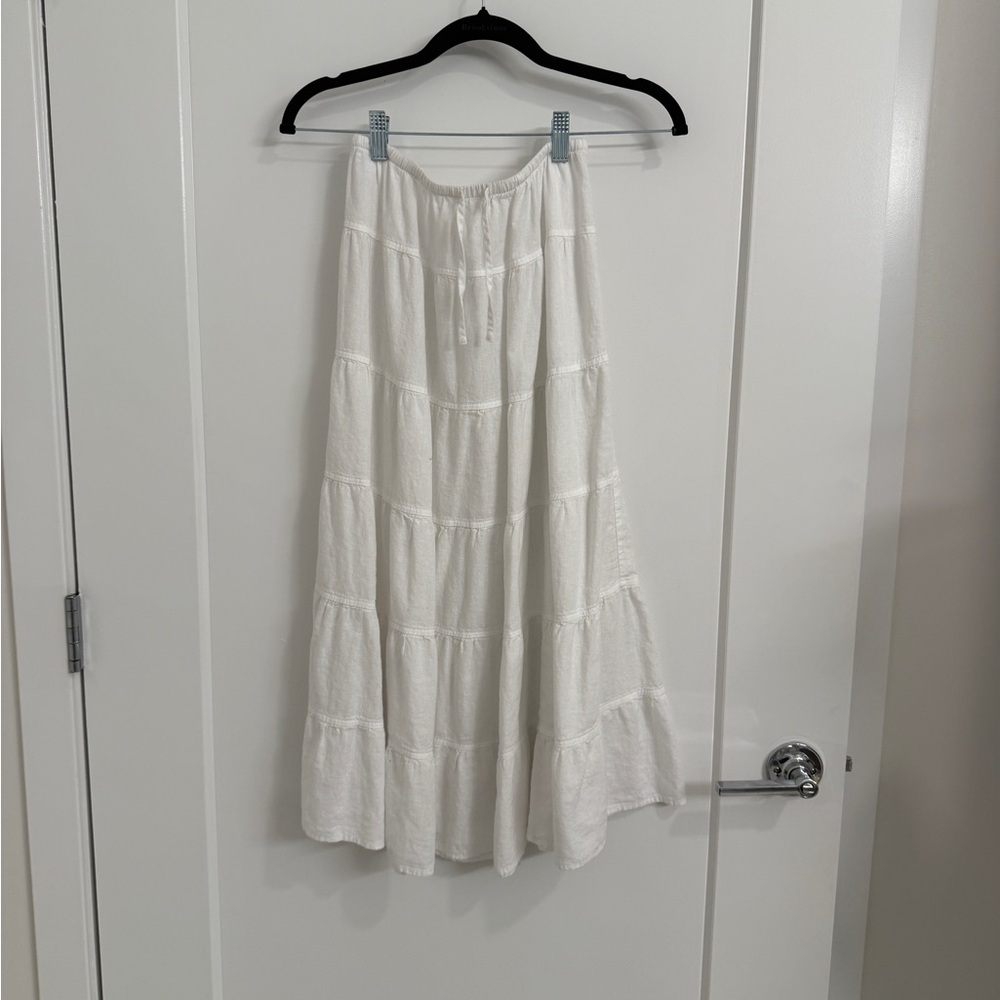 Elegant White linen Tiered Skirt